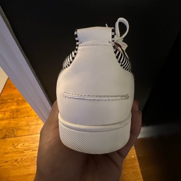 Christian louboutin
Red bottom
Size 44
Men 11 - Picture 4 of 4